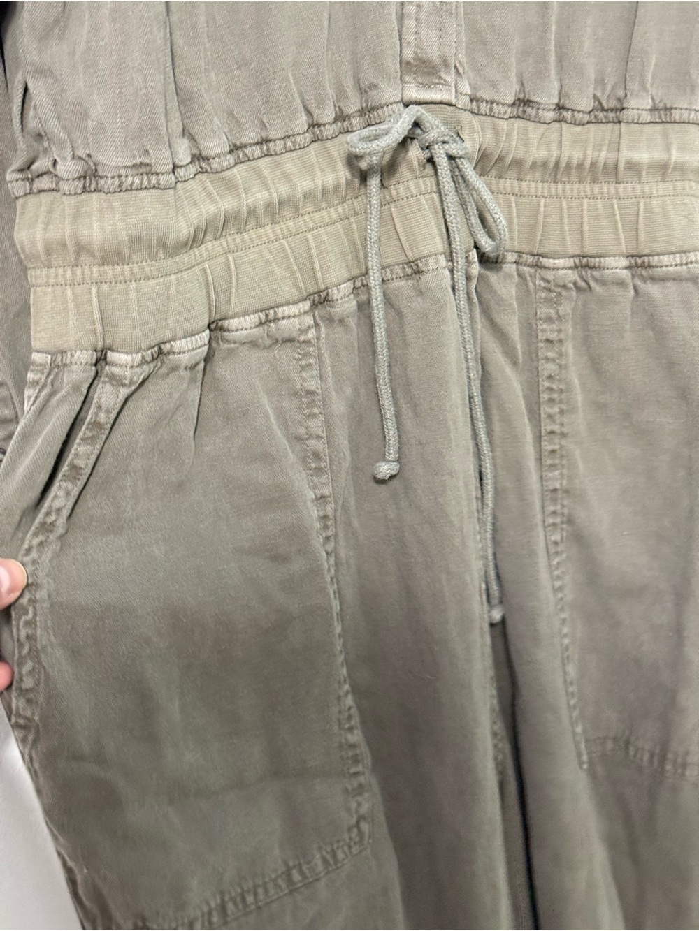 Faherty Arlie Day Jumpsuit - Picture 5 of 11